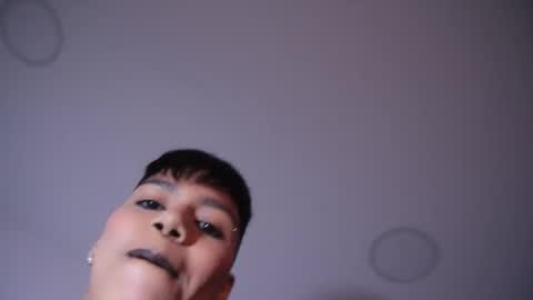 Taylor online show from 10-29-25, 08:54