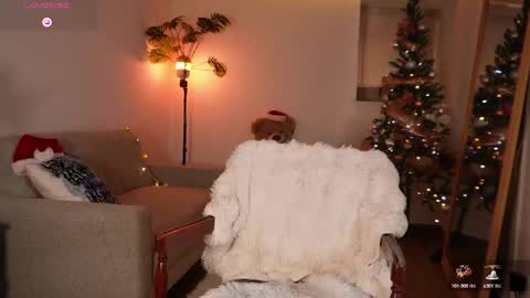 taylormichell online show from 12-30-24, 09:29