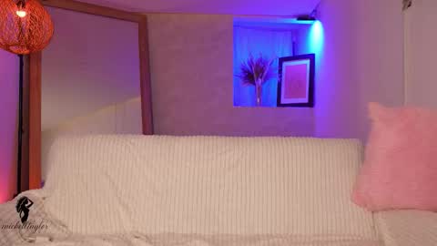 taylormichell online show from 10-01-25, 06:47