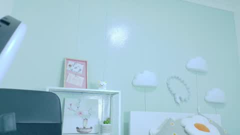 TAYLOR  online show from 10-30-25, 11:33