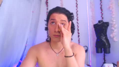 Taylorsweet1111 online show from 07-23-26, 07:12