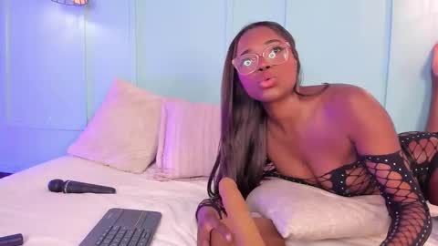 taylor online show from 03-10-26, 01:05