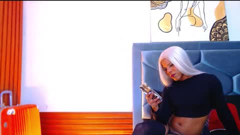 Tayra...  online show from 09-14-25, 02:33