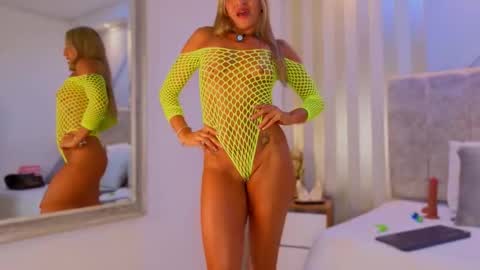 tayra online show from 03-03-26, 07:53