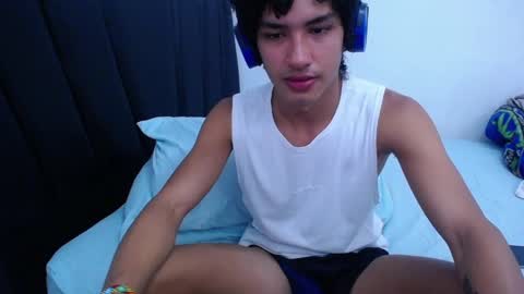 Snapshot of tayronx33 chatting on 02-01-25, 12:29 Tayron online show from 02-01-25, 12:29