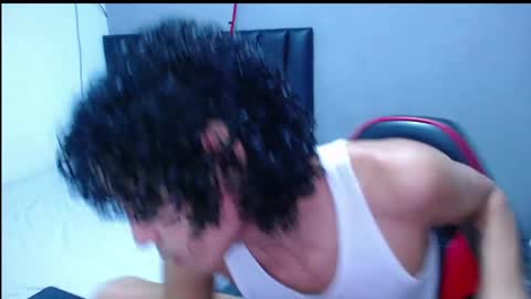 Snapshot of tayronx33 chatting on 10-16-25, 03:35 Tayron online show from 10-16-25, 03:35