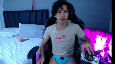 Tayron online show from 04-27-26, 03:21