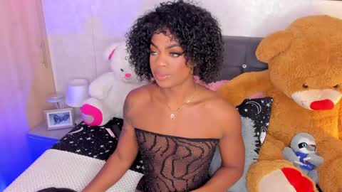  TAYSSA  ONLINE FROM 0630 PM - 1130 PM COLOMBIAN HOUR online show from 04-26-26, 11:13