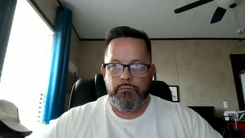 Snapshot of tdhawk87 chatting on 02-24-26, 09:02 tdhawk87 online show from 02-24-26, 09:02