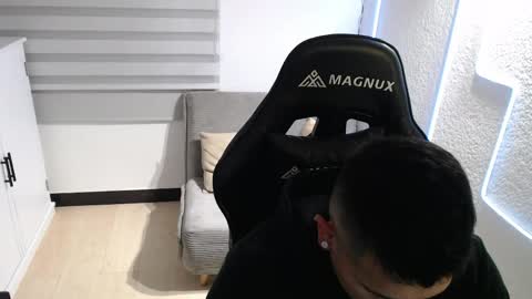 DYNAMITE DUO69 online show from 04-08-26, 12:05