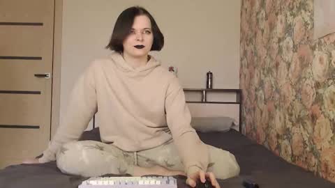 July online show from 03-02-26, 10:33