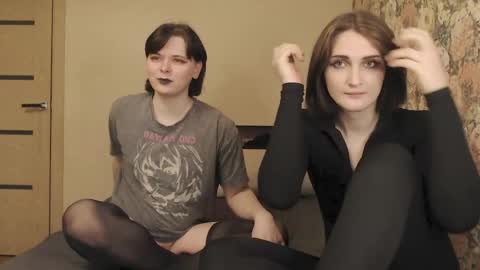 Snapshot of tearjuly chatting on 05-11-26, 10:07 July online show from 05-11-26, 10:07