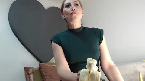 ALICIA--- online show from 05-15-26, 05:58