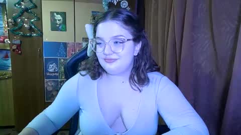 Teasing Dora online show from 12-14-25, 09:30