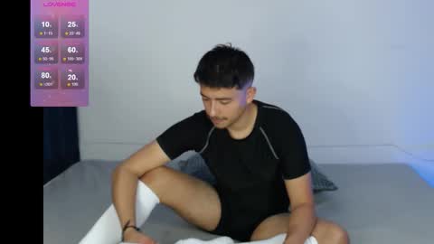 Snapshot of teban_28 chatting on 12-18-25, 02:39 teban_28 online show from 12-18-25, 02:39