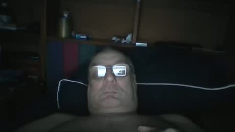 Mark online show from 11-18-25, 09:47