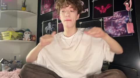 Alice     online show from 04-11-26, 05:56