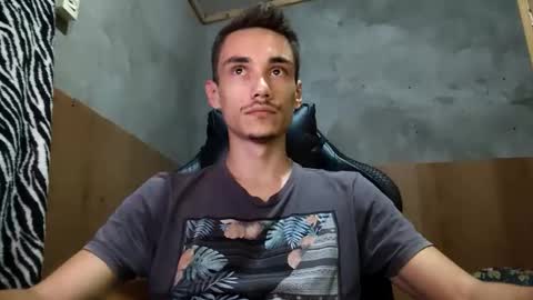 tecnicogatu online show from 04-26-26, 04:21