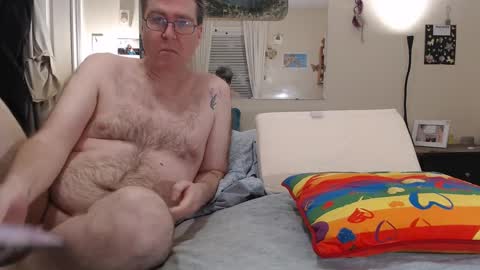 Snapshot of ted1982qqq chatting on 03-04-25, 10:38 Ted online show from 03-04-25, 10:38