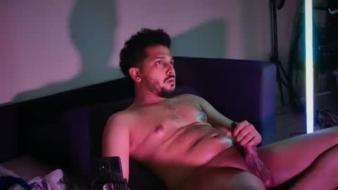 teddy_bananaaa online show from 10-28-25, 02:37