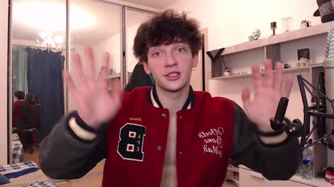 Teddy online show from 12-08-24, 06:39