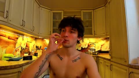 Teddy online show from 01-15-25, 10:38