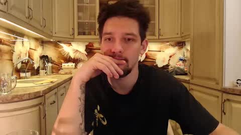 Teddy online show from 03-08-25, 05:07