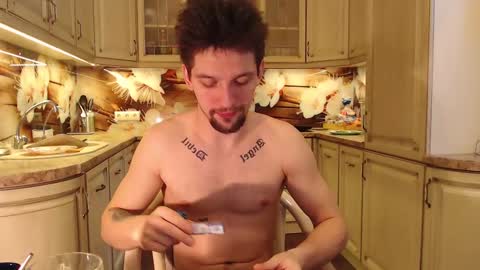 Teddy online show from 03-09-25, 05:00