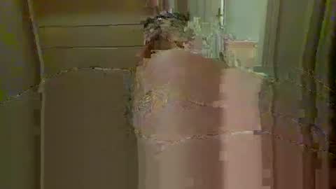 Snapshot of teddygleddy123 chatting on 01-17-25, 03:45 Straight8curious online show from 01-17-25, 03:45