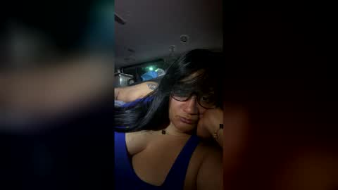 Snapshot of tee1luv chatting on 02-11-26, 02:27 tee1luv online show from 02-11-26, 02:27