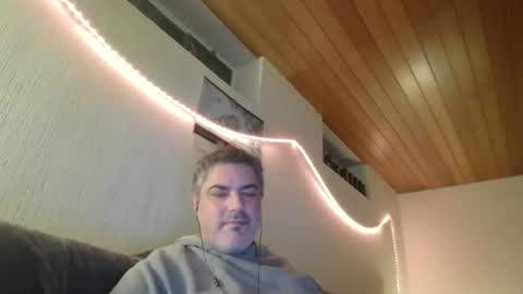 Peter online show from 01-26-25, 06:07