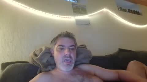 Peter online show from 09-29-25, 05:34