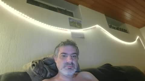 Peter online show from 10-30-25, 07:58