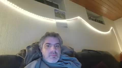 Peter online show from 11-18-25, 05:56