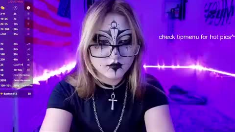 Snapshot of teganbruns chatting on 06-11-26, 04:27 teganbruns online show from 06-11-26, 04:27