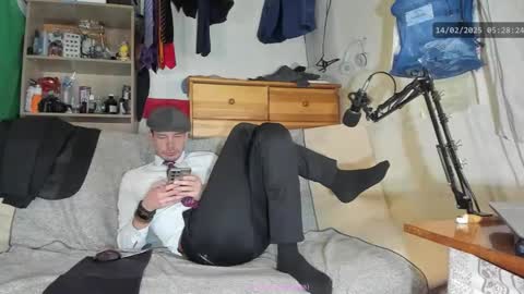 Virg Lszl online show from 02-14-25, 04:26