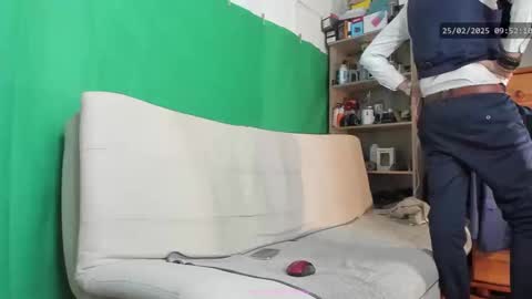 Virg Lszl online show from 02-25-25, 09:09