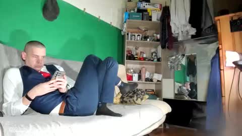 Snapshot of telepaticman chatting on 02-03-26, 09:20 Virg Lszl online show from 02-03-26, 09:20