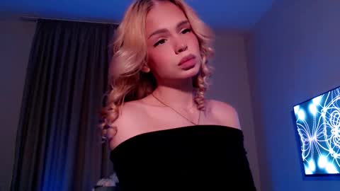 temberli online show from 11-22-25, 11:26