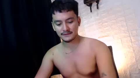 Snapshot of tempting_jon chatting on 11-03-25, 04:41 tempting_jon online show from 11-03-25, 04:41