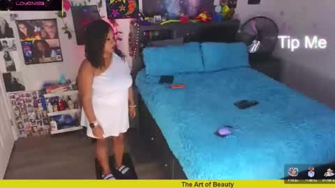 Gaia online show from 12-14-25, 11:42