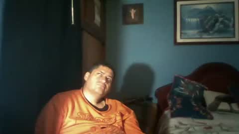 Snapshot of tender_eldelatienda chatting on 07-08-26, 11:31 Fabio Canavaro online show from 07-08-26, 11:31
