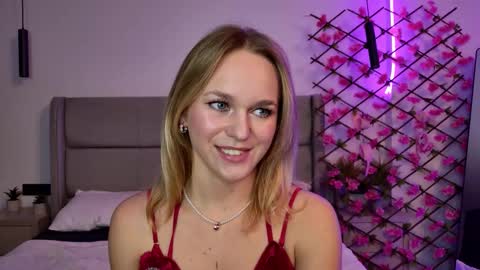 Snapshot of tendercrush chatting on 02-01-26, 08:13 Ellis online show from 02-01-26, 08:13