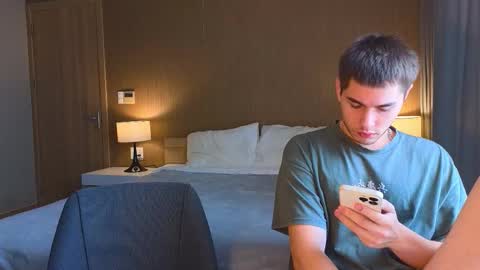 Amanda and Kenny online show from 01-10-26, 05:31