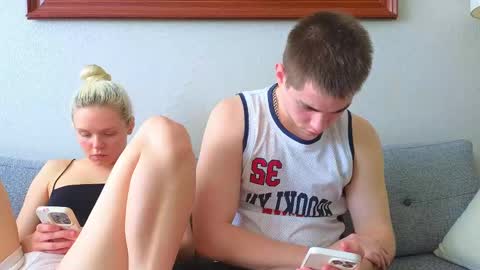 Amanda and Kenny online show from 04-15-26, 03:57