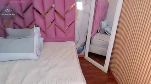 Tatiana online show from 10-31-25, 12:28