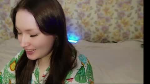 tendre_amelia online show from 06-16-26, 10:07