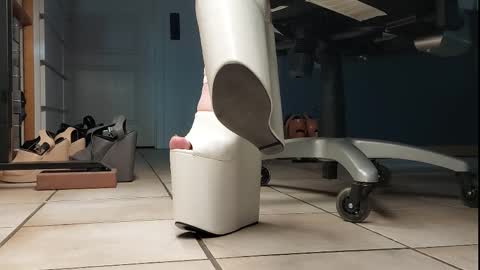 teninchheels online show from 09-08-25, 06:40