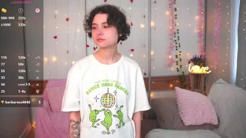 Snapshot of tenishal0ve chatting on 04-08-26, 03:17 Wanessa online show from 04-08-26, 03:17