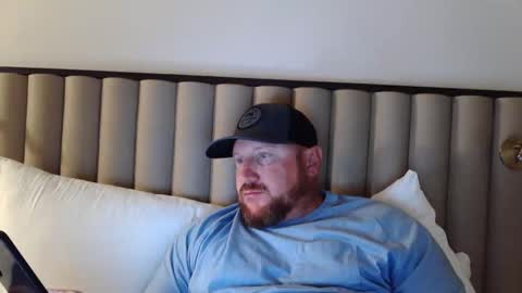 Snapshot of tenn239 chatting on 05-19-26, 01:56 tenn239 online show from 05-19-26, 01:56